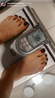 Whendy Tavares feet photo thumbnail
