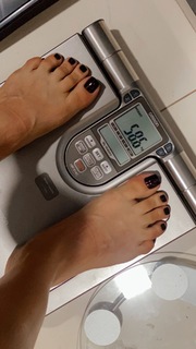 Whendy Tavares feet photo thumbnail