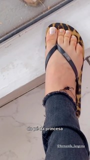 Whendy Tavares feet photo thumbnail