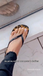 Whendy Tavares feet photo thumbnail