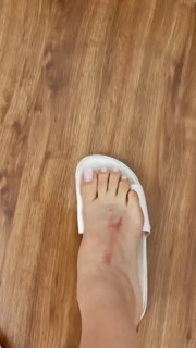 Whendy Tavares feet photo thumbnail