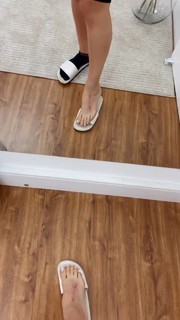 Whendy Tavares feet photo thumbnail