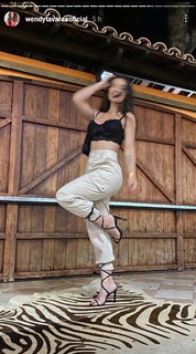 Whendy Tavares feet photo thumbnail