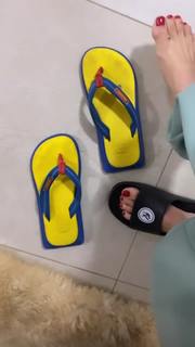 Whendy Tavares feet photo thumbnail