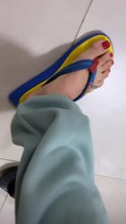 Whendy Tavares feet photo thumbnail