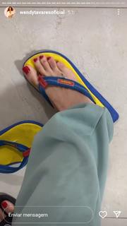Whendy Tavares feet photo thumbnail