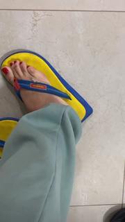 Whendy Tavares feet photo thumbnail