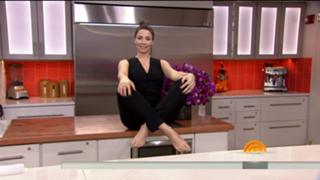 Whitney Cummings feet photo thumbnail