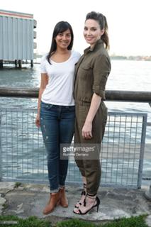 Whitney Cummings feet photo thumbnail