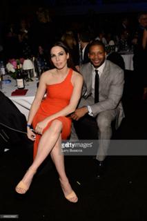 Whitney Cummings feet photo thumbnail