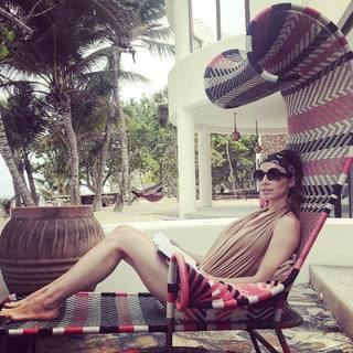Whitney Cummings feet photo thumbnail