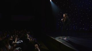 Whitney Cummings feet photo thumbnail