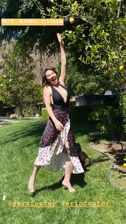 Whitney Cummings feet photo thumbnail