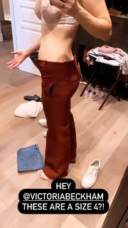 Whitney Cummings feet photo thumbnail