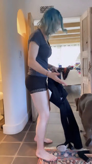 Whitney Cummings feet photo thumbnail
