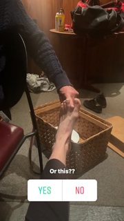 Whitney Cummings feet photo thumbnail