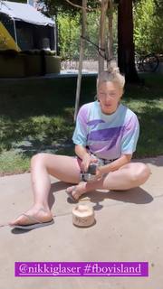 Whitney Cummings feet photo thumbnail