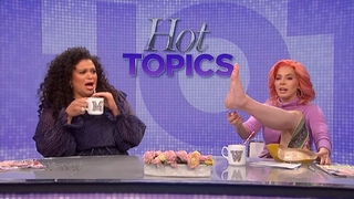 Whitney Cummings feet photo thumbnail