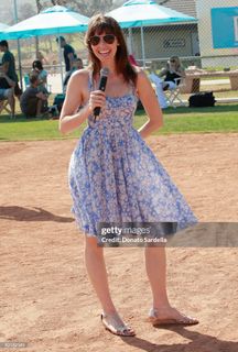 Whitney Cummings feet photo 1