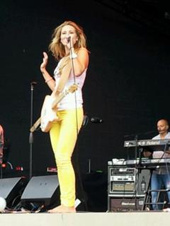 Whitney Duncan feet photo 15