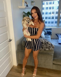 Whitney Johns feet photo 3