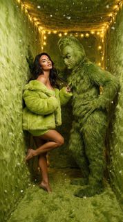 Whitney Johns feet photo 10