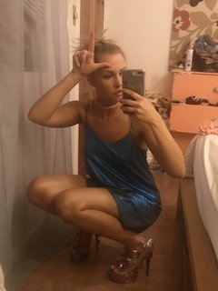 Whitney Moore feet photo 13