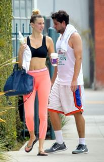 Whitney Port feet photo thumbnail