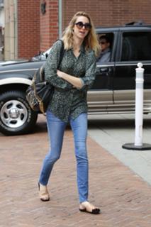 Whitney Port feet photo thumbnail