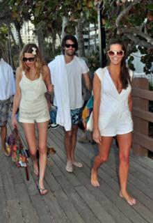 Whitney Port feet photo thumbnail