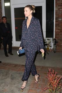 Whitney Port feet photo thumbnail