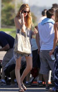 Whitney Port feet photo thumbnail