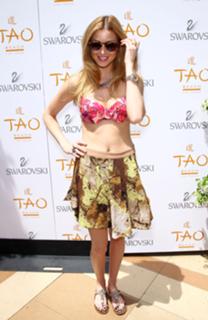 Whitney Port feet photo thumbnail