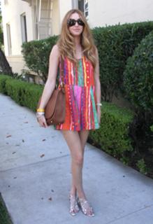 Whitney Port feet photo thumbnail