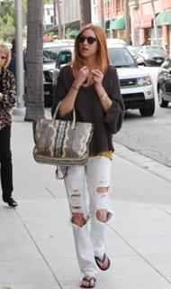 Whitney Port feet photo thumbnail