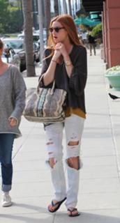 Whitney Port feet photo thumbnail