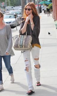 Whitney Port feet photo thumbnail