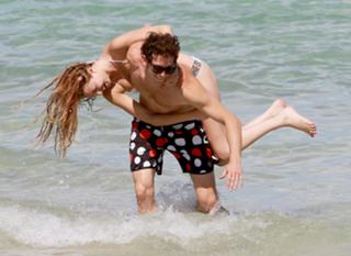 Whitney Port feet photo thumbnail