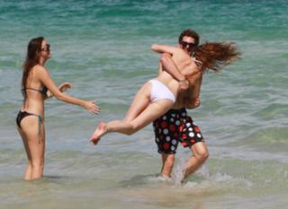 Whitney Port feet photo thumbnail