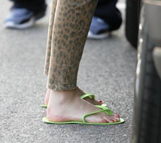 Whitney Port feet photo thumbnail