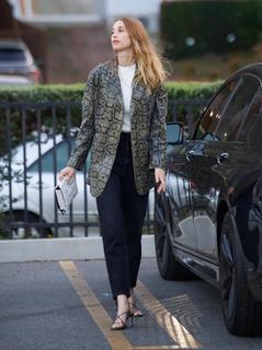 Whitney Port feet photo thumbnail