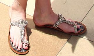 Whitney Port feet photo thumbnail