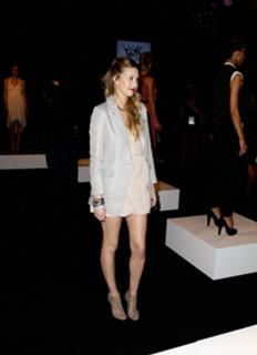Whitney Port feet photo thumbnail