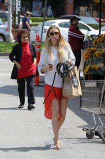 Whitney Port feet photo thumbnail