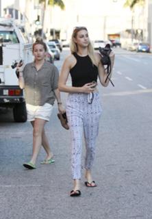 Whitney Port feet photo thumbnail