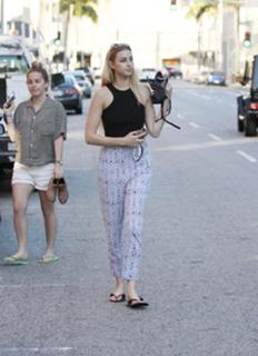 Whitney Port feet photo thumbnail