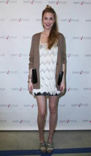 Whitney Port feet photo thumbnail