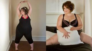 Whitney Way Thore feet photo 3