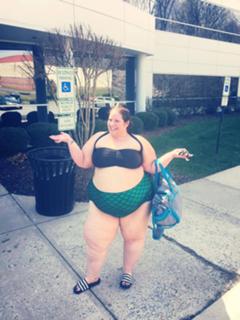 Whitney Way Thore feet photo 10