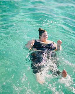 Whitney Way Thore feet photo 19